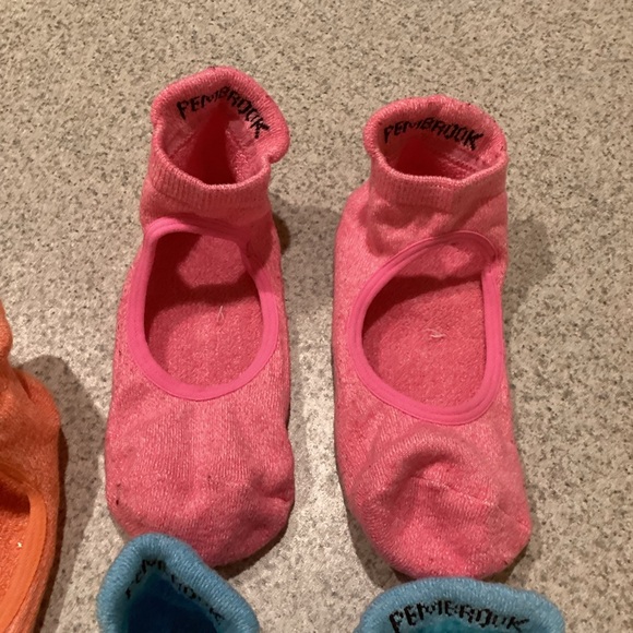 Grip Socks - Picture 4 of 6